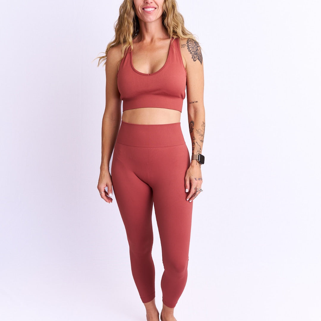 Seamless Bottom - Rust