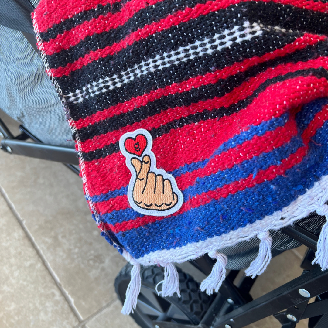 Wrap Yourself in Love Falsa Blanket